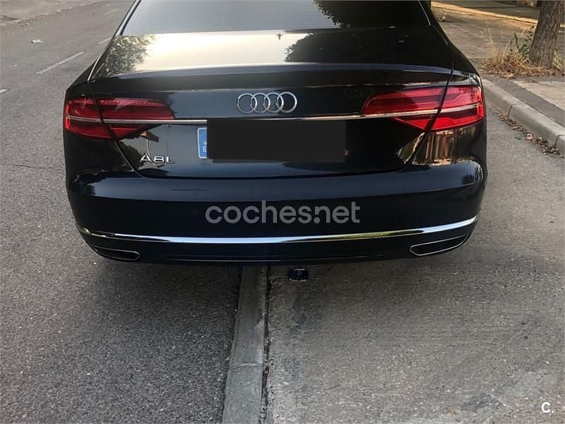 Usado Audi A8 258 CV (189 kW) 2014 Negro Berlina