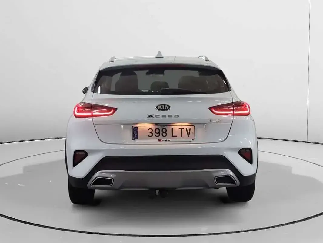 Usado Kia XCeed 141 CV (103 kW) 2021 Blanco SUV