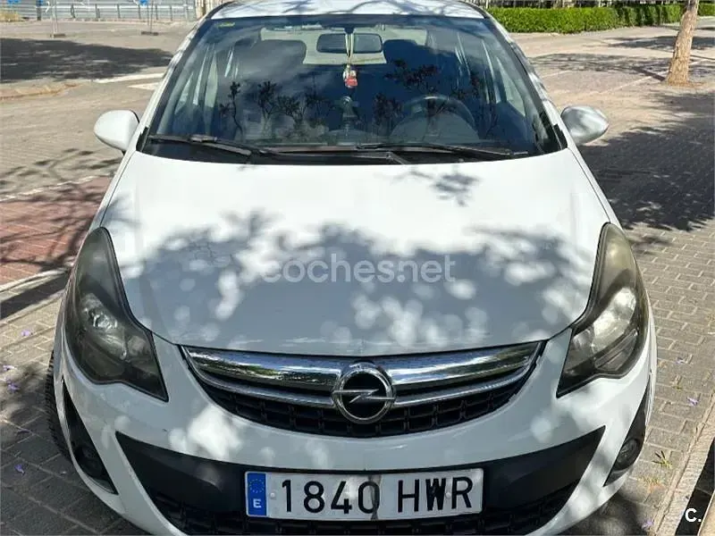 Usado Opel Corsa Expression 85 CV (62 kW) 2014 Blanco Utilitario