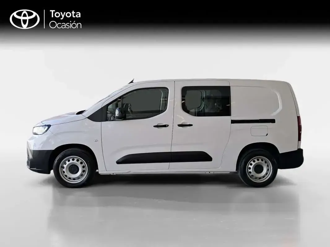 Usado Toyota Proace City City 102 CV (75 kW) 2024 Blanco Monovolumen