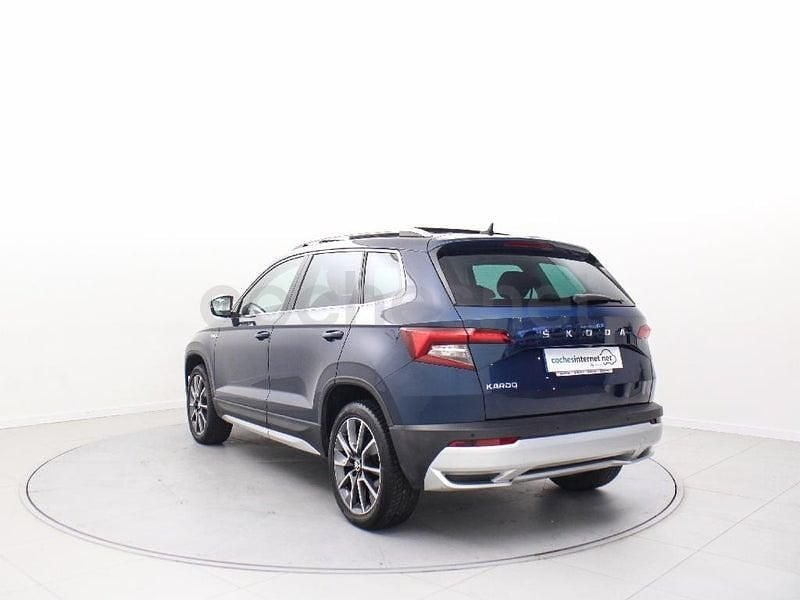 Usado Skoda Karoq 150 HP (110 kW) 2021 Azul SUV