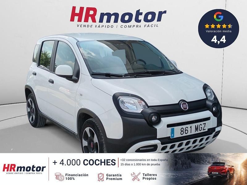 Usado Fiat Panda Cross Cross 70 CV (51 kW) 2023 Blanco Utilitario