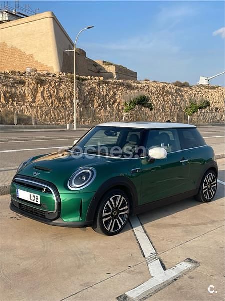 Usado Mini Cooper SE 135 kW (184 CV) 2022 Eléctrico Utilitario