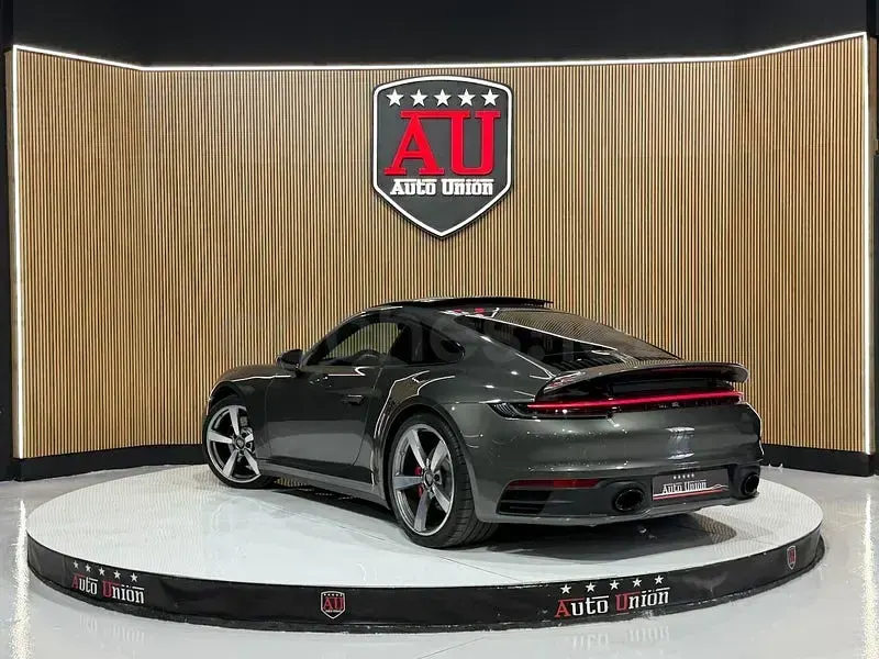 Usado Porsche 911 Carrera S 450 CV (330 kW) 2019 Gris / plata Coupe