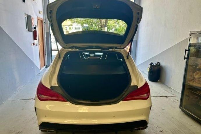 Usado Mercedes CLA220 177 CV (130 kW) 2016 Berlina
