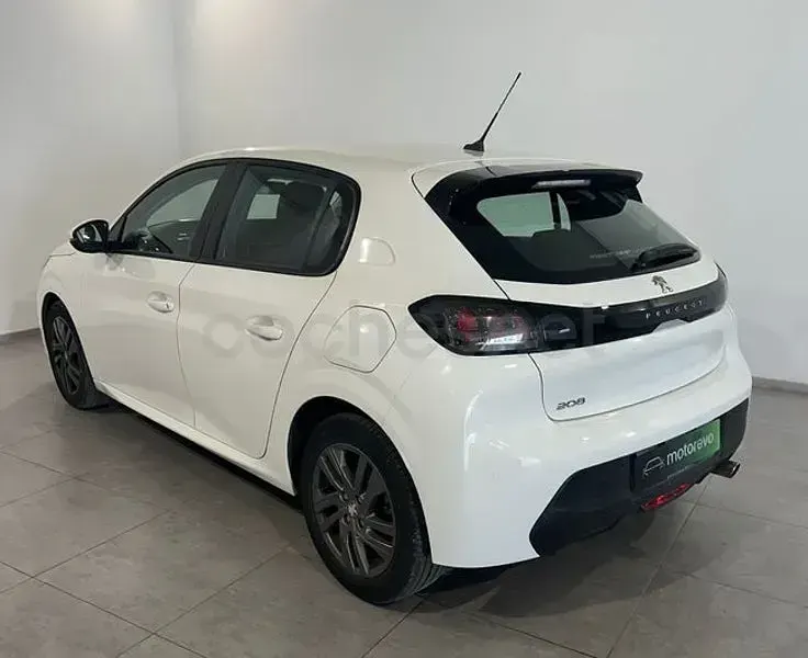 Usado Peugeot 208 Active 100 CV (73 kW) 2021 Blanco Utilitario