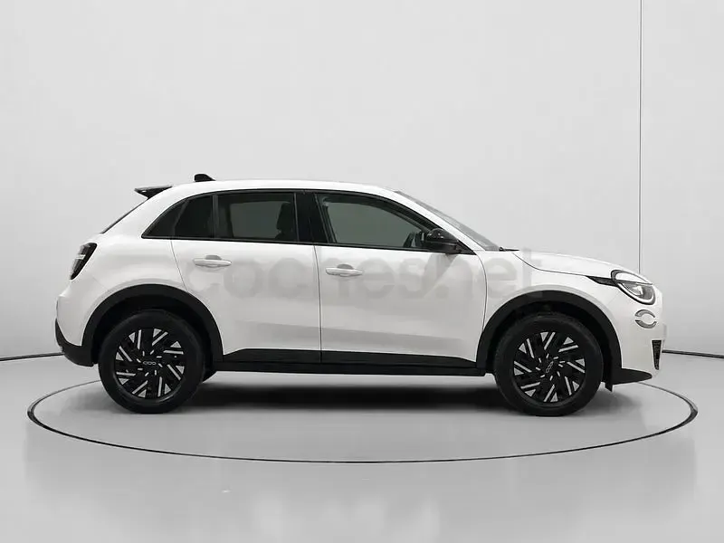Usado Fiat 600 100 CV (73 kW) 2024 Blanco SUV