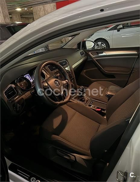 Usado VW Golf VII 115 CV (84 kW) 2018 Blanco Berlina