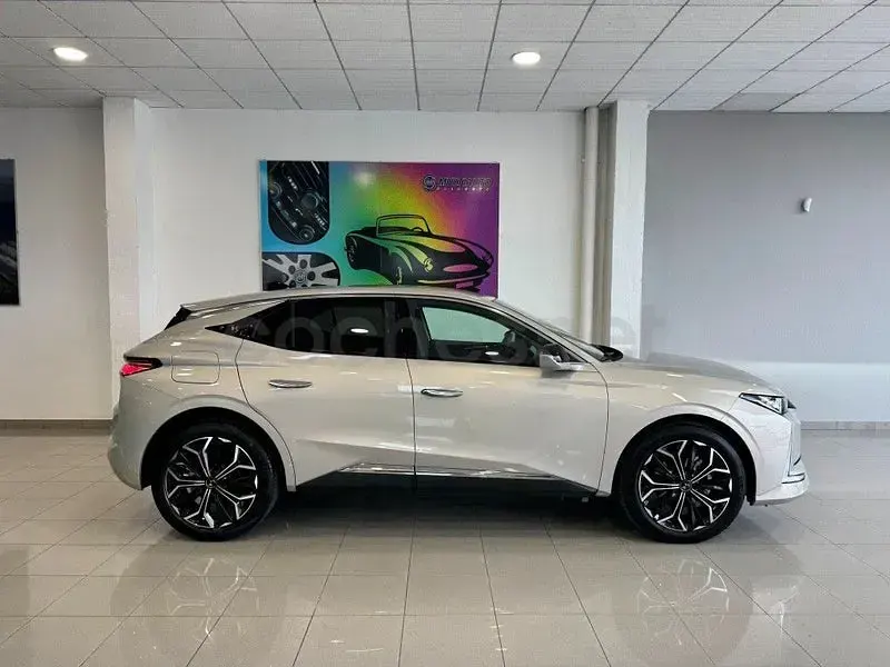 Usado DS Automobiles DS4 130 CV (95 kW) 2024 Gris / plata SUV