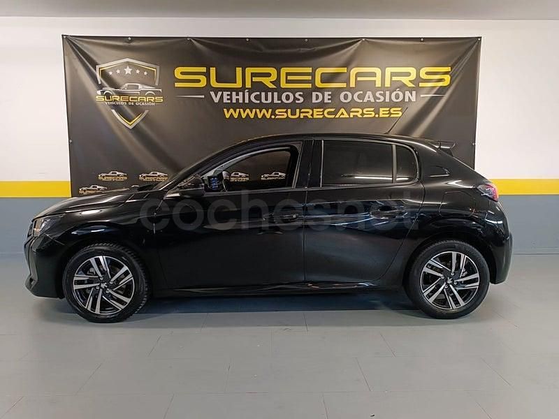 Usado Peugeot 208 Allure 100 CV (73 kW) 2022 Negro Utilitario