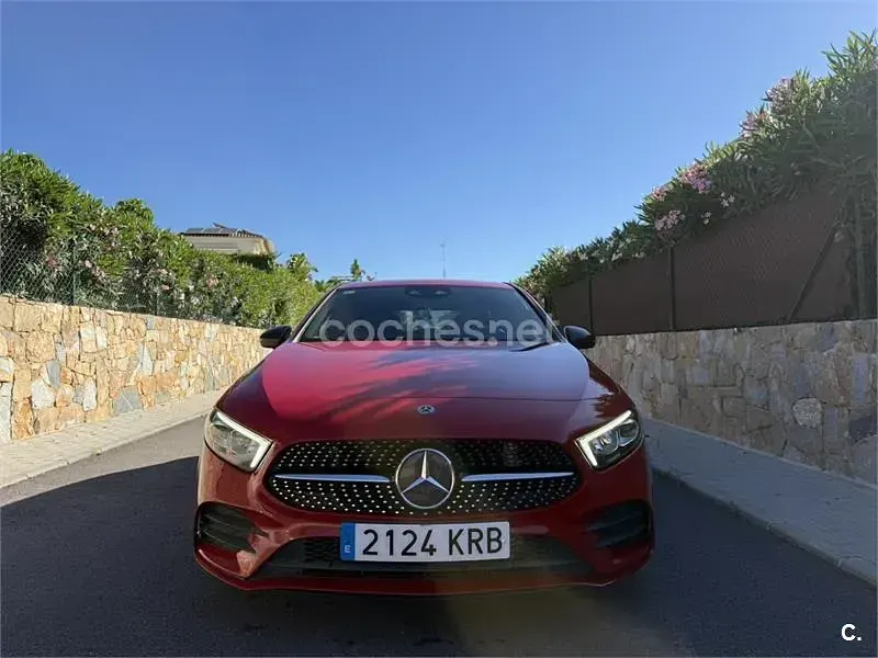 Usado Mercedes A200 156 CV (114 kW) 2019 Rojo Berlina