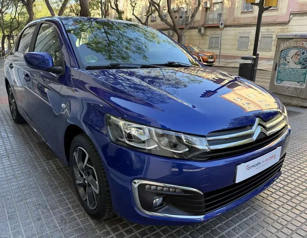 Usado Citroën C-Elysee I PureTech 82 CV (60 kW) 2017 Azul Berlina