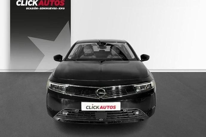 Usado Opel Astra Edition 130 CV (95 kW) 2023 Rojo