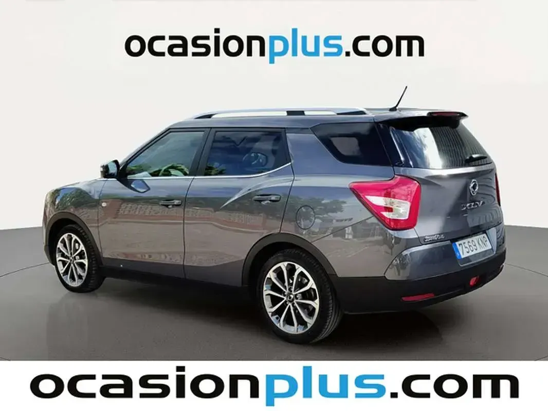 Usado SsangYong XLV Limited 116 CV (85 kW) 2018 Gris SUV