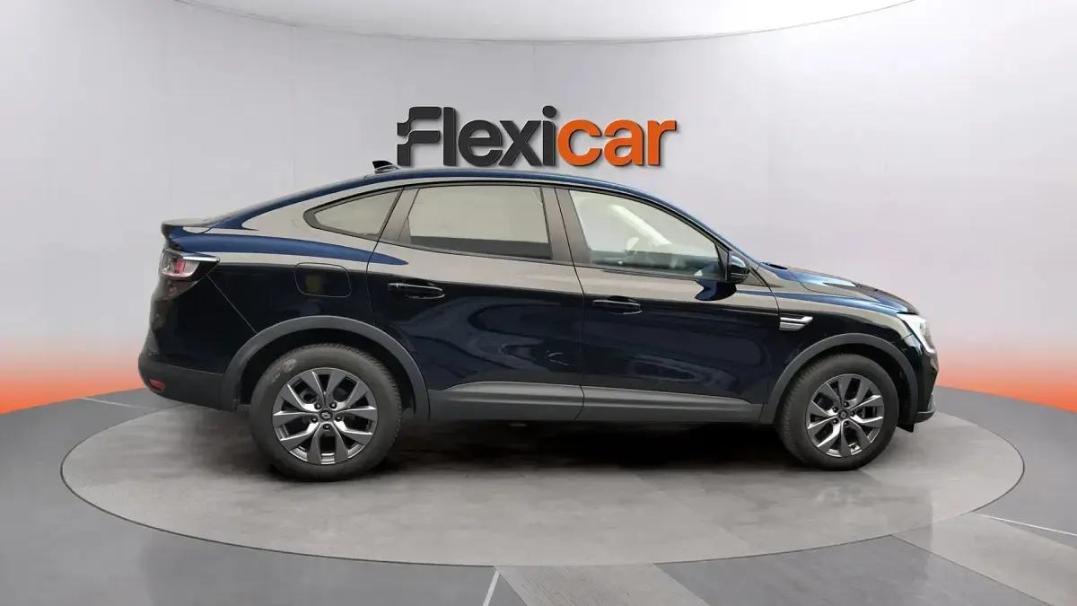 Usado Renault Arkana Evolution 140 CV (102 kW) 2024 Negro SUV
