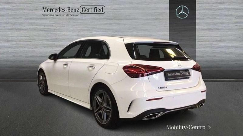 Usado Mercedes A180 109 CV (80 kW) 2024 Blanco Utilitario
