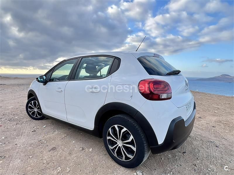 Usado Citroën C3 Feel 83 CV (61 kW) 2021 Blanco Utilitario