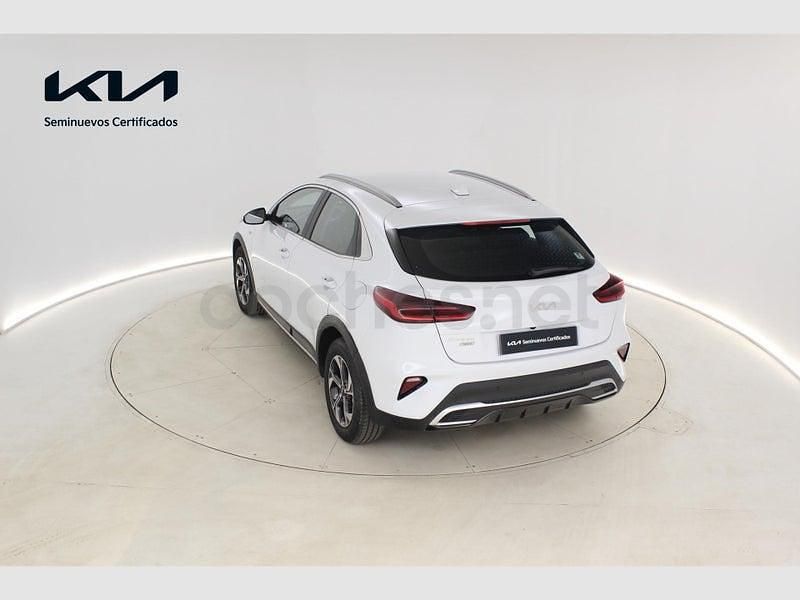 Usado Kia XCeed 140 CV (102 kW) 2025 Blanco SUV