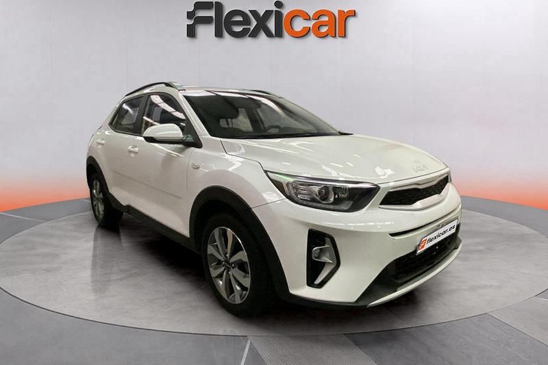 Blanco Usado 2022 Kia Stonic SUV | 14.990 € (Buen precio) - Imagen 1/4
