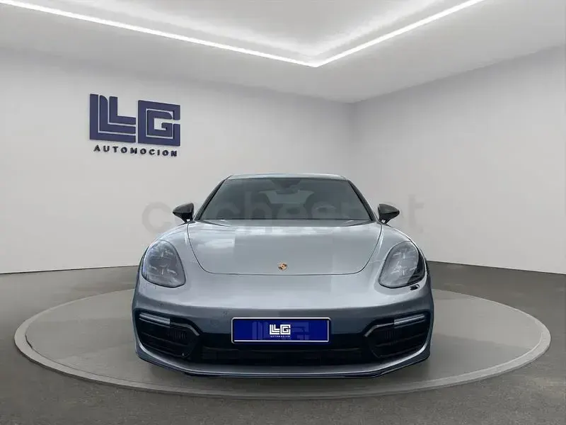 Usado Porsche Panamera GTS 460 CV (338 kW) 2019 Gris / plata Berlina