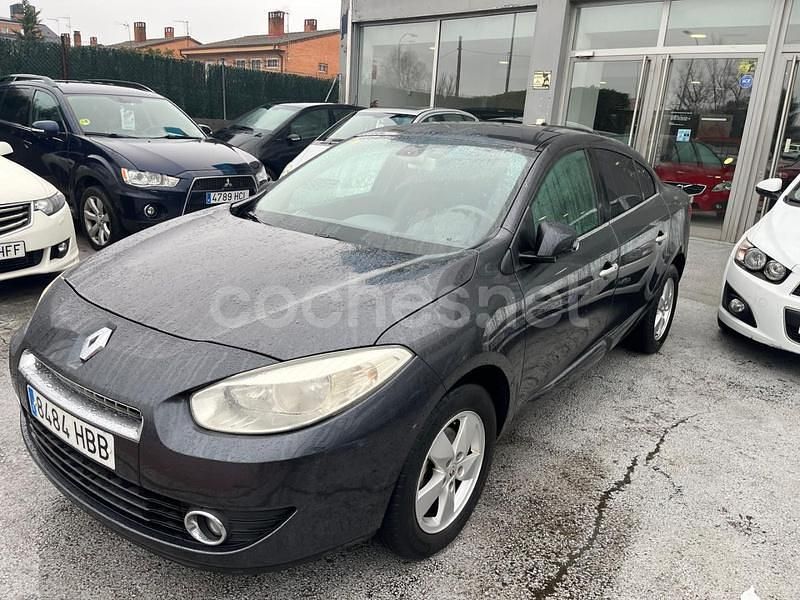 Usado Renault Fluence Dynamique 110 CV (80 kW) 2011 Negro Berlina