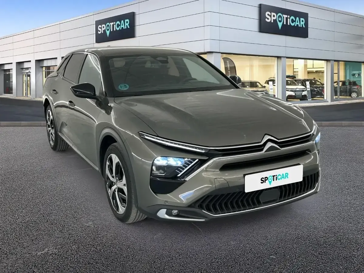 Usado Citroën C5 X Feel 130 CV (95 kW) 2022 Gris Familiar