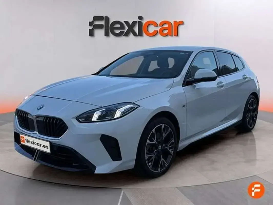 Usado BMW 120 163 CV (119 kW) 2025 Blanco Utilitario