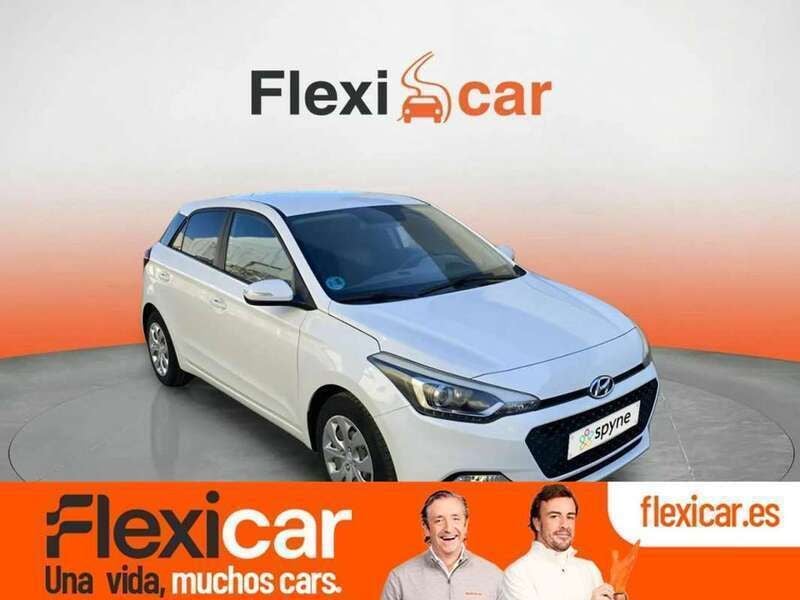 Blanco Usado 2017 Hyundai i20 Utilitario | 7290 € (Buen precio) - Imagen 1/4
