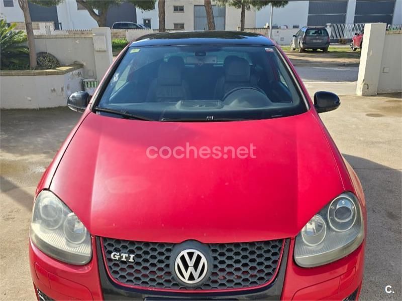 Usado VW Golf IV GTI 200 CV (147 kW) 2004 Rojo Berlina