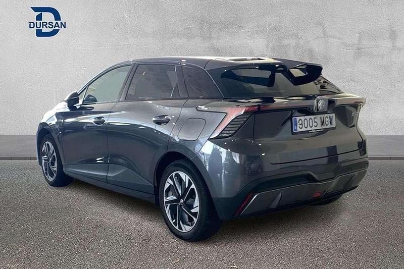 Usado MG MG4 EV Luxury 150 kW (204 CV) 2023 Gris Utilitario