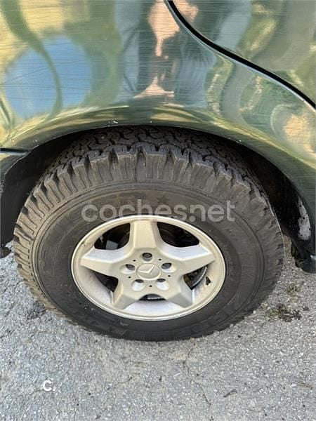 Usado Mercedes ML270 163 CV (119 kW) 2006 Verde SUV