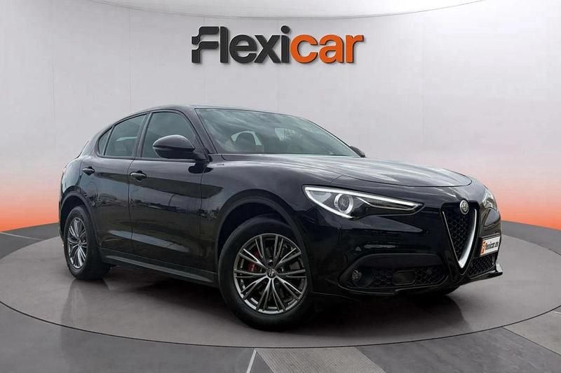 Negro Usado 2022 Alfa Romeo Stelvio Sprint SUV | 23.490 € (Super precio) - Imagen 1/4