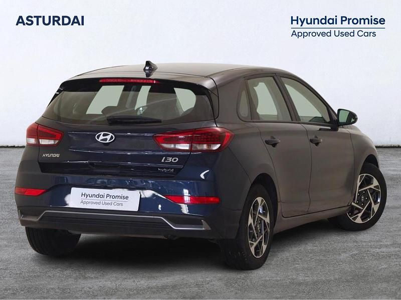 Usado Hyundai i30 100 CV (73 kW) 2024 Azul Utilitario