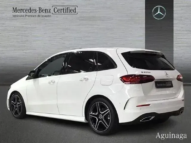 Nieuw Mercedes B200 150 PK (110 kW) 2026 Wit MPV