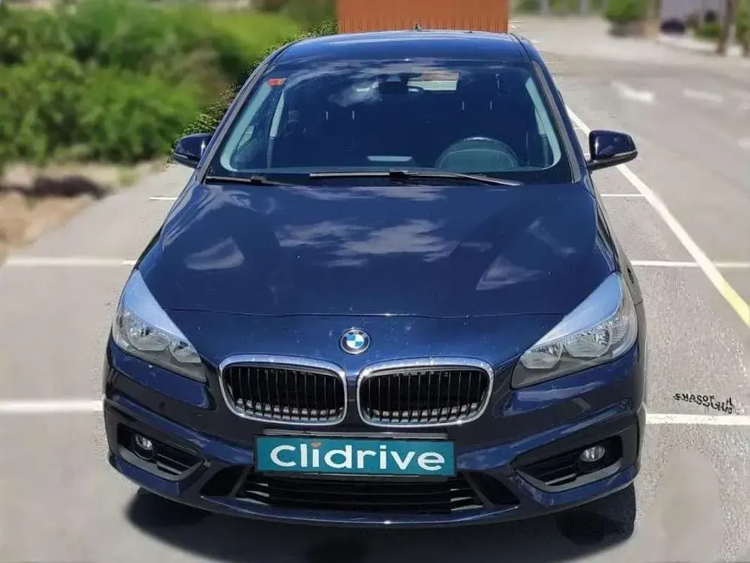 Käytetty BMW 218 Active Tourer 150 HP (110 kW) 2016 Sininen Tila-auto