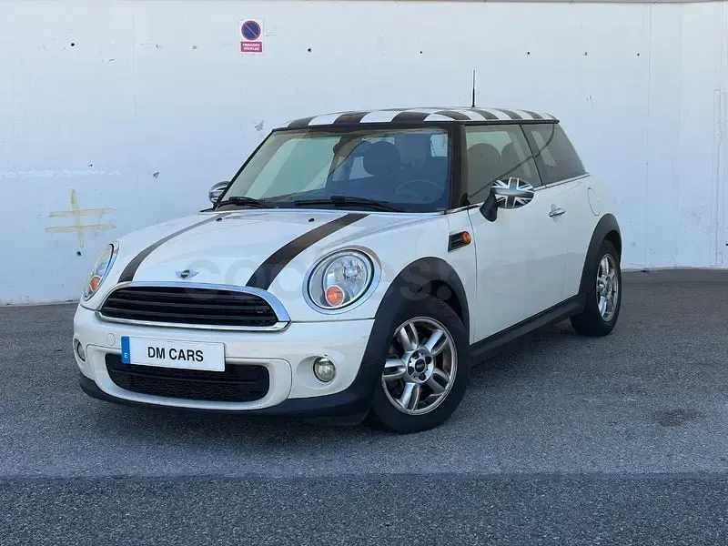 Usado Mini Cooper D 112 CV (82 kW) 2012 Blanco Utilitario
