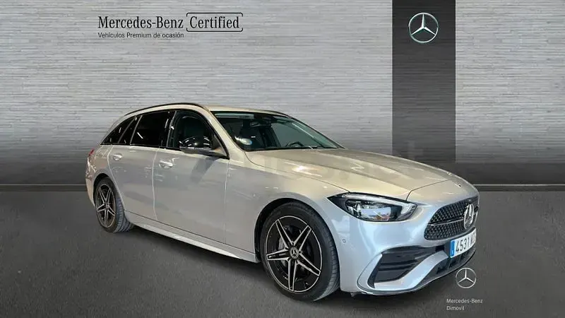 Usado Mercedes C220 200 CV (147 kW) 2024 Gris / plata Familiar