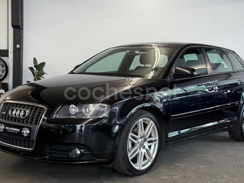 Negro Usado 2009 Audi A3 Sportback Attraction Utilitario | 9499 € (Precio justo) - Imagen 1/4