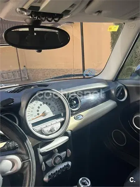 Usado Mini Cooper Clubman 120 CV (88 kW) 2010 Granate Familiar