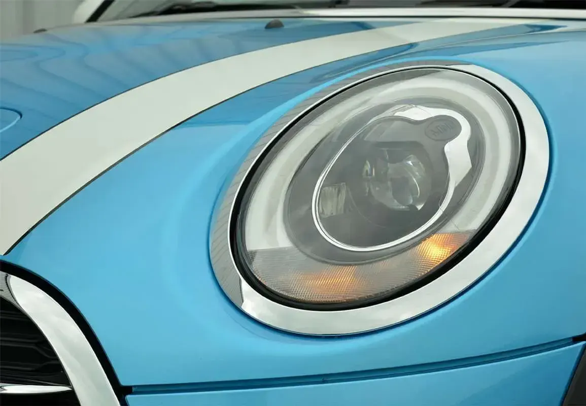Usado Mini Cooper 136 CV (100 kW) 2015 Blanco Utilitario