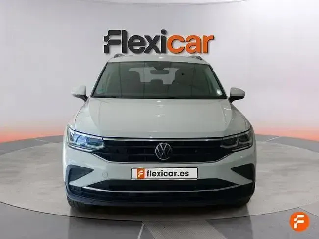 Usado VW Tiguan Life 150 CV (110 kW) 2023 Blanco SUV