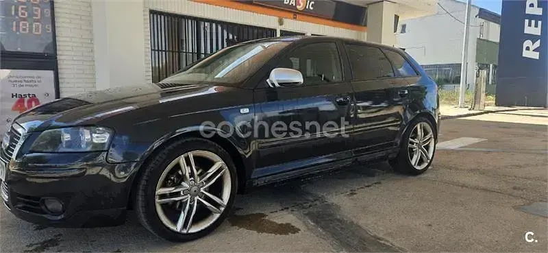 Usado Audi A3 Ambition 140 CV (102 kW) 2007 Negro Utilitario