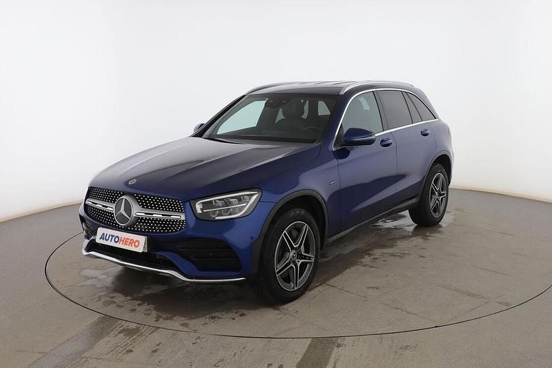 Usado Mercedes GLC300e AMG line 306 CV (225 kW) 2020 Azul SUV