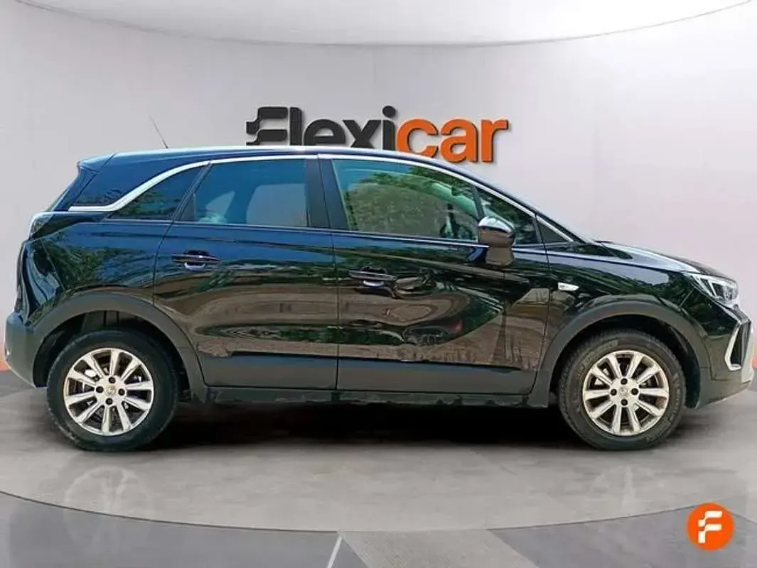 Usado Opel Crossland Business Elegance 120 CV (88 kW) 2020 Negro SUV
