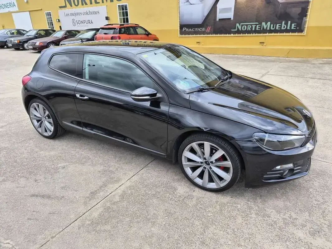 Usado VW Scirocco 122 CV (89 kW) 2009 Negro Coupe