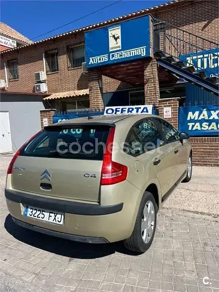Usado Citroën C4 Exclusive 110 CV (80 kW) 2007 Beige Berlina