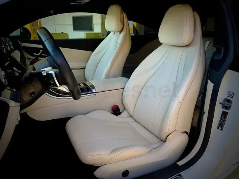 Usado Mercedes CLE300 258 CV (189 kW) 2024 Blanco Coupe
