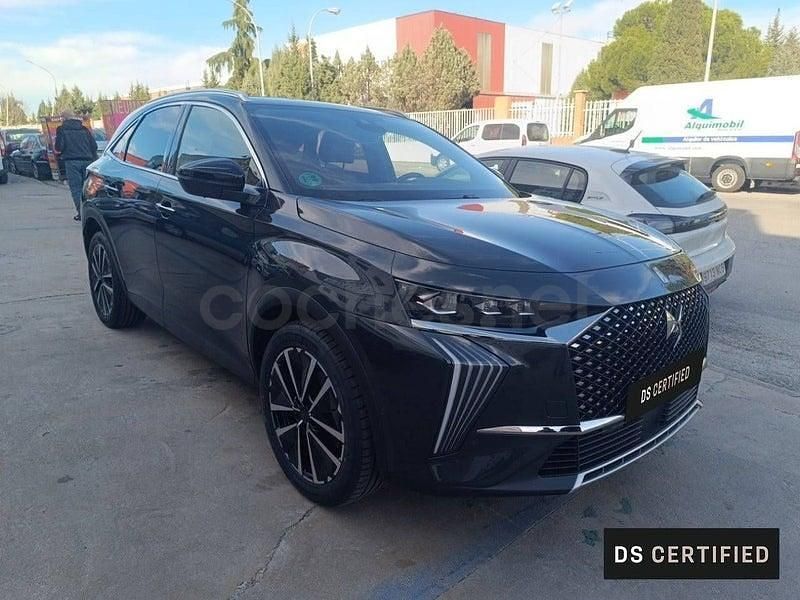 Usado DS Automobiles DS7 Crossback Rivoli 130 CV (95 kW) 2024 Gris / plata SUV