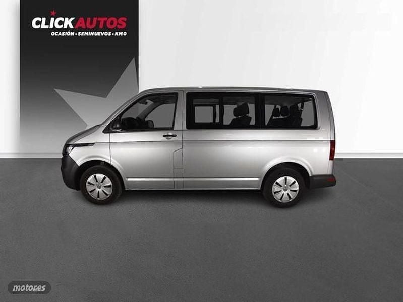Usado VW Caravelle 150 CV (110 kW) 2023 Plateado Monovolumen