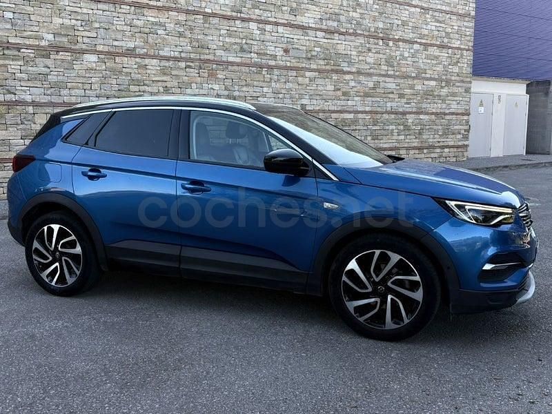 Usado Opel Grandland X Excellence 120 CV (88 kW) 2017 Azul SUV